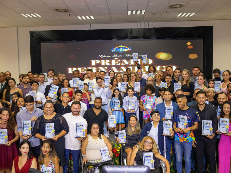 SEE premia atletas e técnicos na 2ª edição do Prêmio Pernambuco Campeão